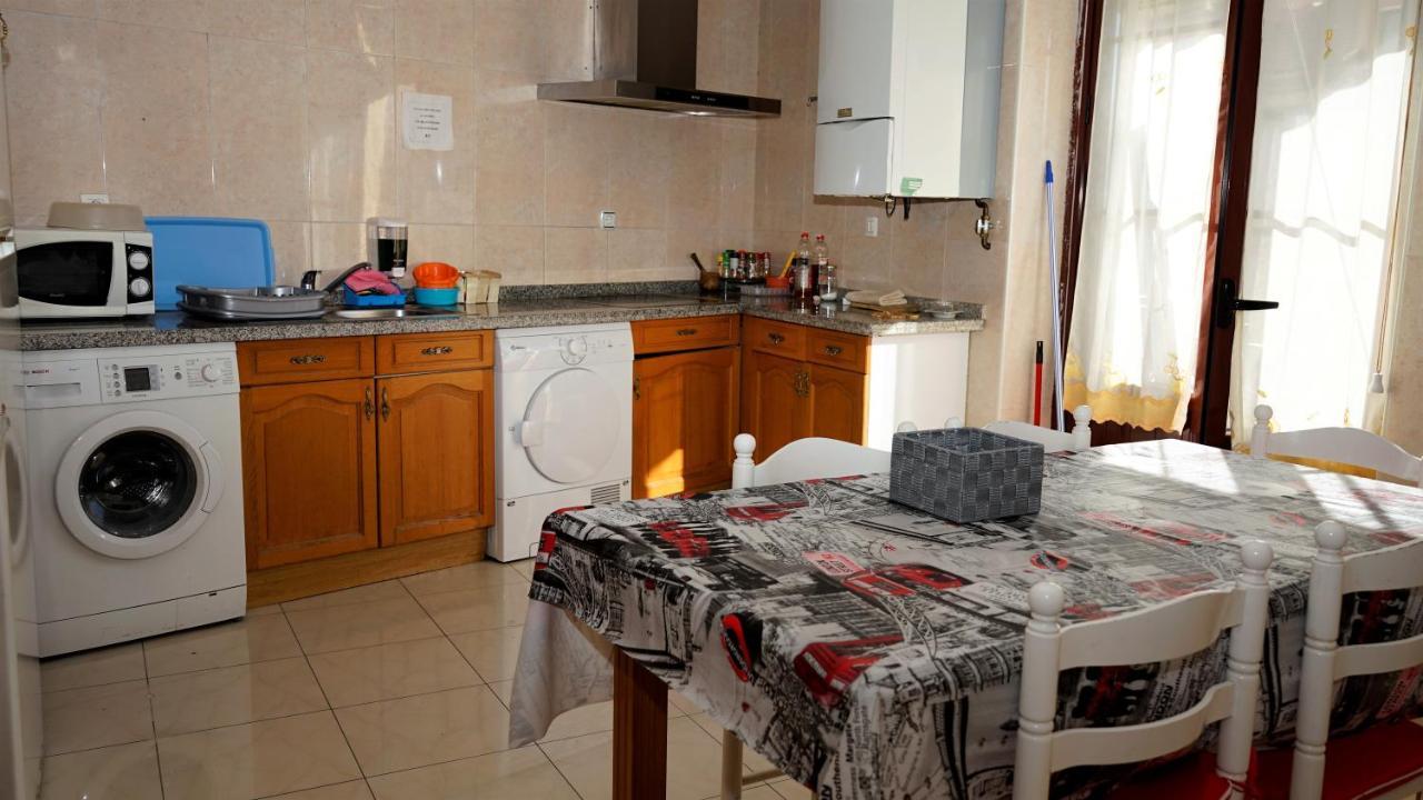 Pension Sandoval León Exterior foto